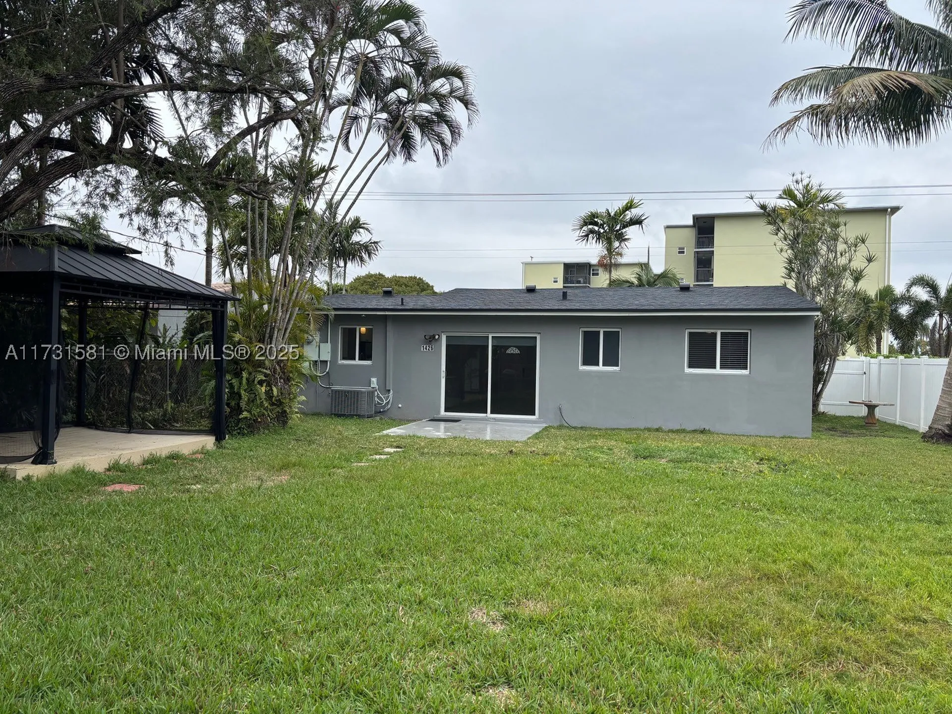 1426 Arthur Street Hollywood FL 33020