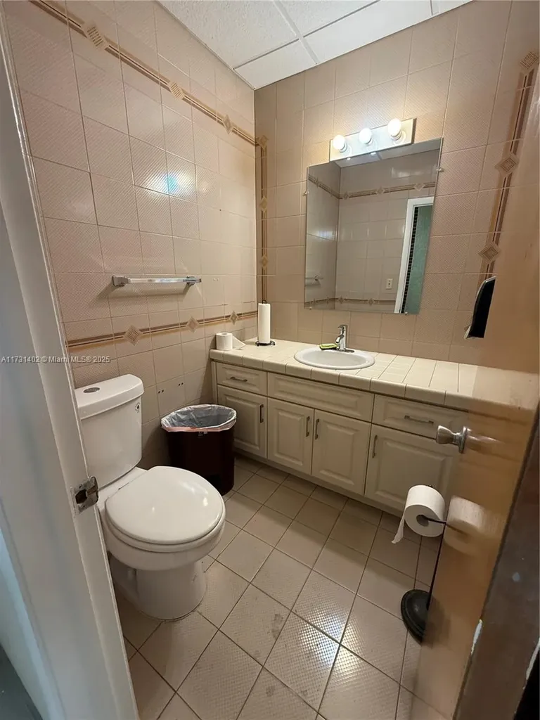 5801 Plunkett Street Hollywood FL 33023