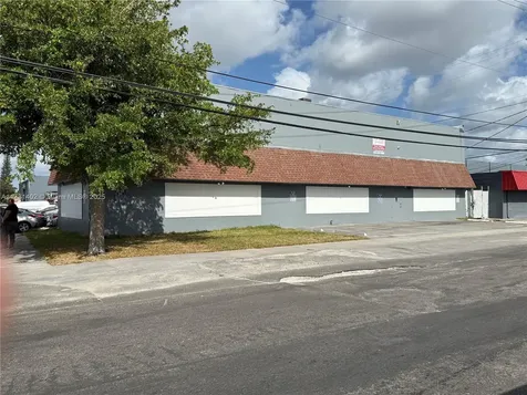 5801 Plunkett Street Hollywood FL 33023