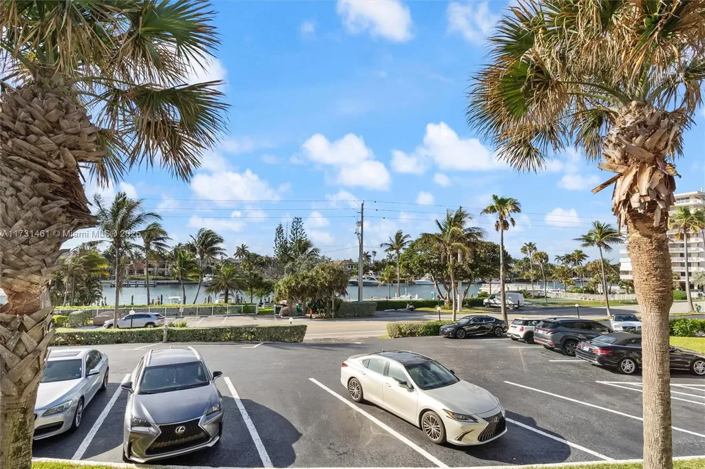 1043 Hillsboro Mile Hillsboro Beach FL 33062