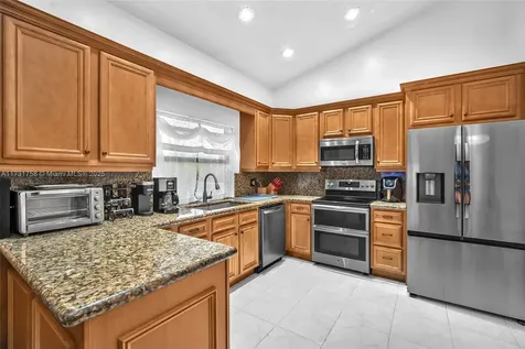 7006 NW 38th Street Coral Springs FL 33065