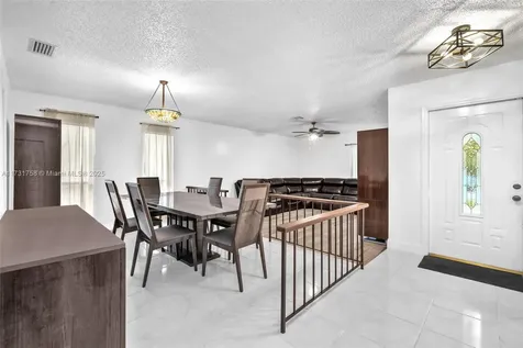 7006 NW 38th Street Coral Springs FL 33065