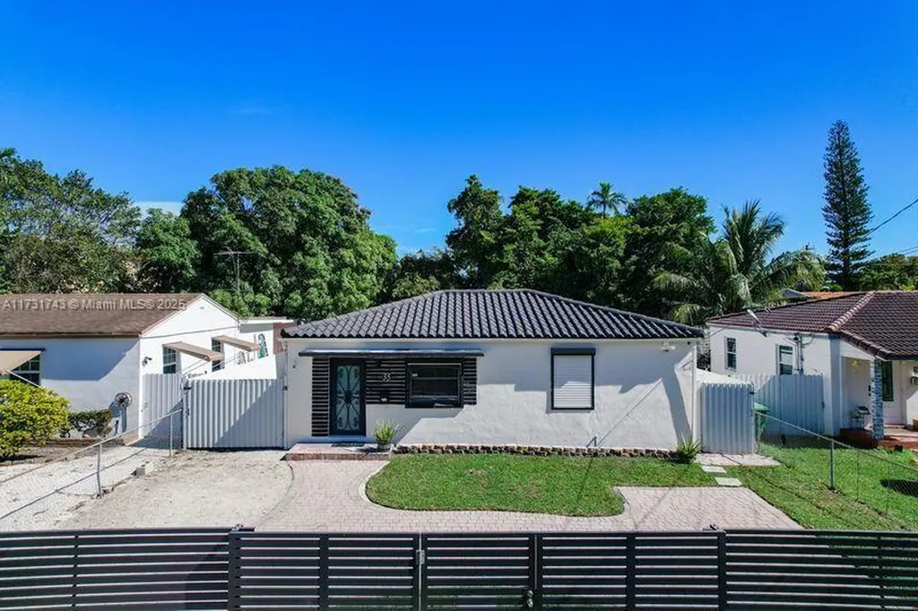 35 SW 63rd Court Miami FL 33144