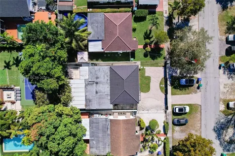 35 SW 63rd Court Miami FL 33144