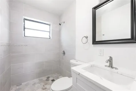 201 SW 65th Terrace Pembroke Pines FL 33023