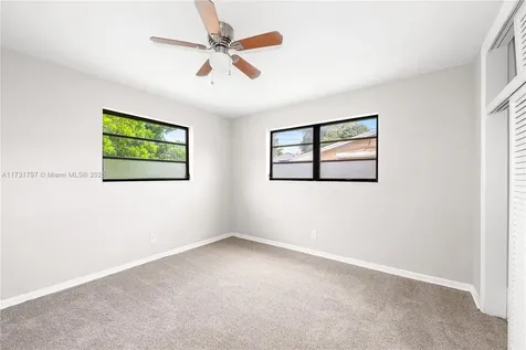 201 SW 65th Terrace Pembroke Pines FL 33023