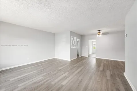 201 SW 65th Terrace Pembroke Pines FL 33023