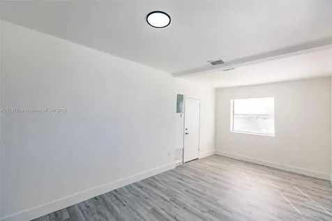 1865 NW 16th Street Miami FL 33125