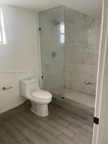 1865 NW 16th Street Miami FL 33125