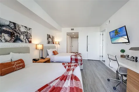 2602 E Hallandale Beach Boulevard Hallandale Beach FL 33009