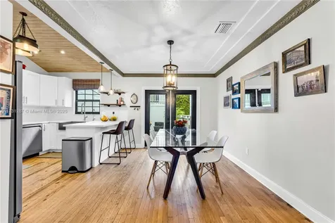1059 NE 88th Street Miami FL 33138