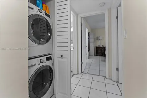 605 NW 72nd Avenue Miami FL 33126