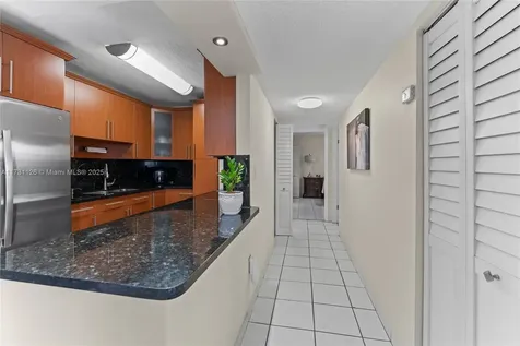605 NW 72nd Avenue Miami FL 33126