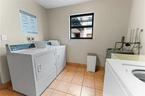 605 NW 72nd Avenue Miami FL 33126