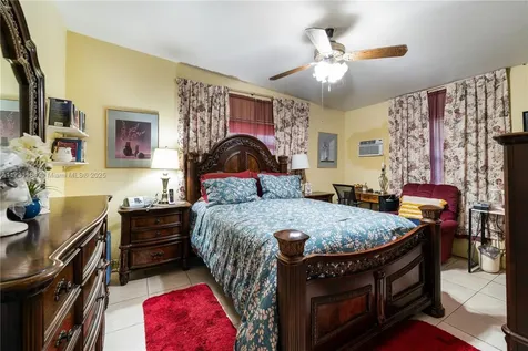 2140 NW 123rd Street Miami FL 33167