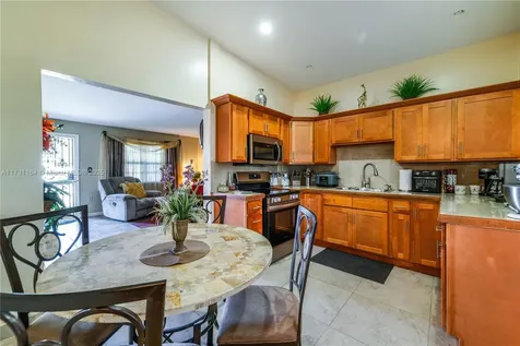 2140 NW 123rd Street Miami FL 33167
