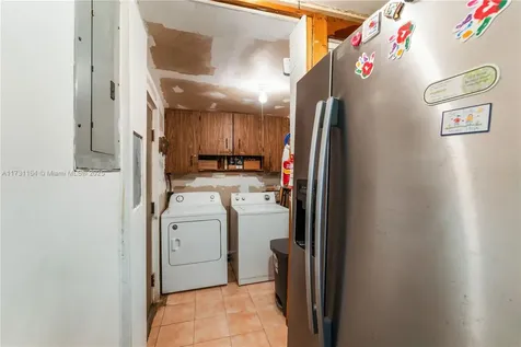 2140 NW 123rd Street Miami FL 33167