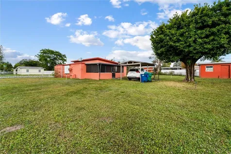2140 NW 123rd Street Miami FL 33167