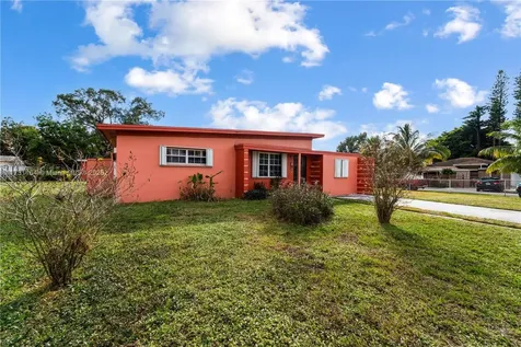 2140 NW 123rd Street Miami FL 33167