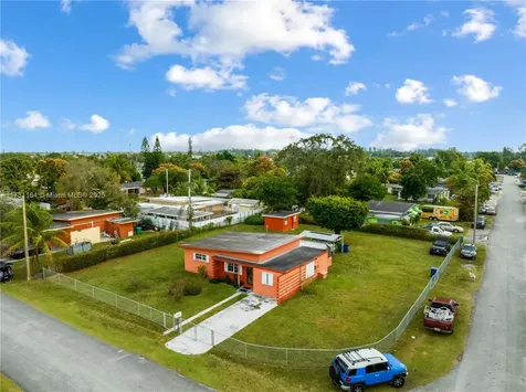2140 NW 123rd Street Miami FL 33167