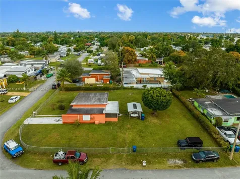 2140 NW 123rd Street Miami FL 33167