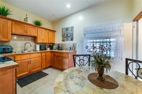 2140 NW 123rd Street Miami FL 33167