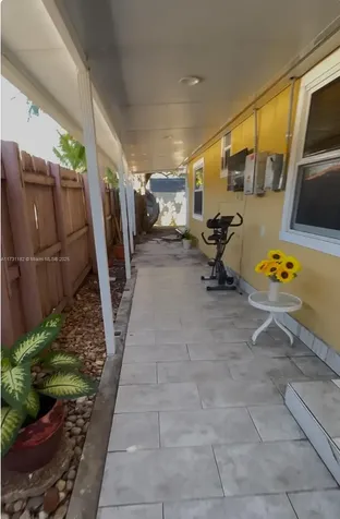 2507 NW 91st Street Miami FL 33147