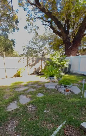2507 NW 91st Street Miami FL 33147