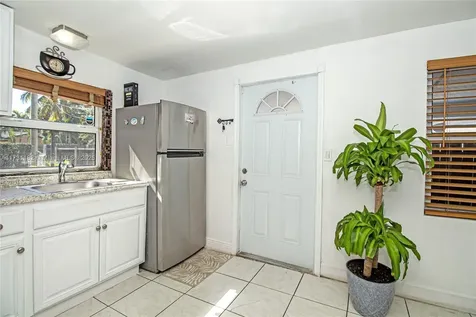 2507 NW 91st Street Miami FL 33147