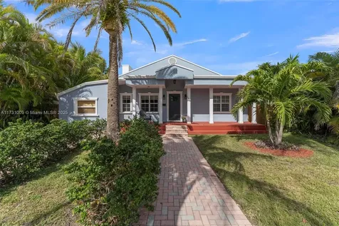 1605 Dewey Street Hollywood FL 33020