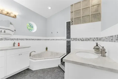 1605 Dewey Street Hollywood FL 33020