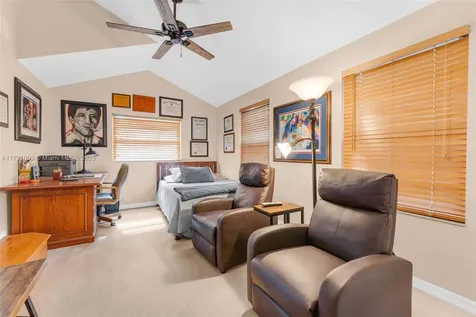 1605 Dewey Street Hollywood FL 33020