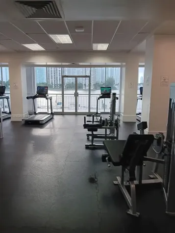 18031 Biscayne Boulevard Aventura FL 33160