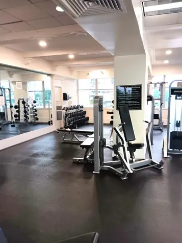 18031 Biscayne Boulevard Aventura FL 33160