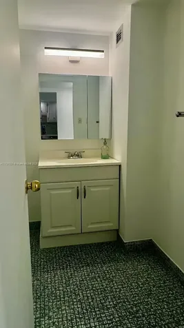 18031 Biscayne Boulevard Aventura FL 33160