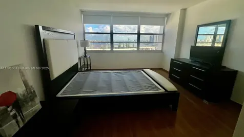 18031 Biscayne Boulevard Aventura FL 33160