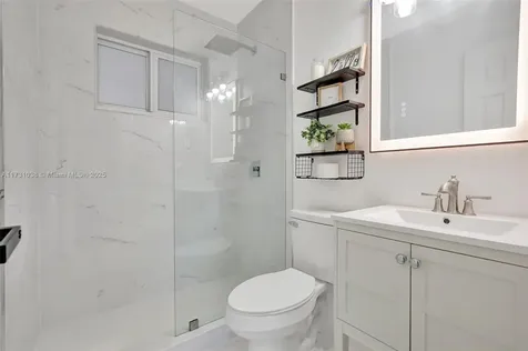 510 N 71st Terrace Hollywood FL 33024