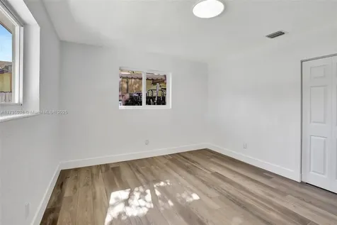 510 N 71st Terrace Hollywood FL 33024