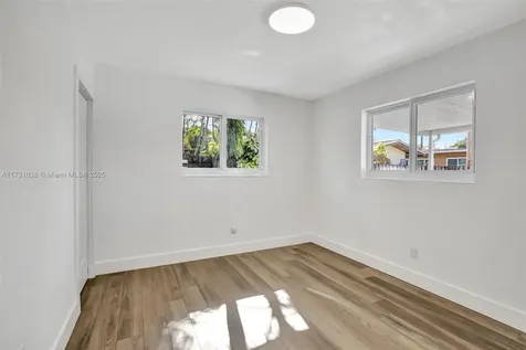 510 N 71st Terrace Hollywood FL 33024