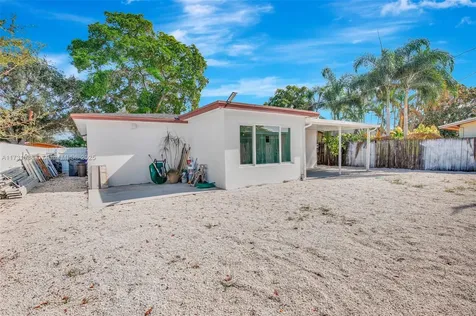510 N 71st Terrace Hollywood FL 33024