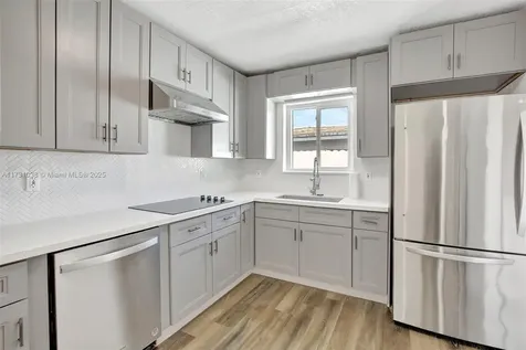 510 N 71st Terrace Hollywood FL 33024