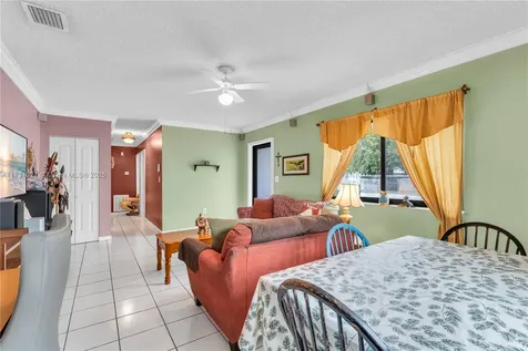 11925 SW 182nd Terrace Miami FL 33177