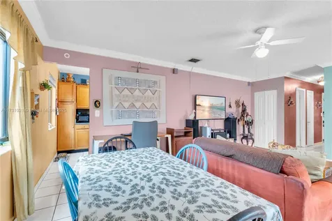 11925 SW 182nd Terrace Miami FL 33177