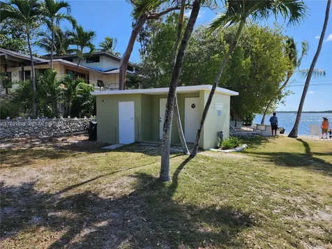 35 Bass Avenue Key Largo FL 33037