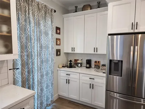 35 Bass Avenue Key Largo FL 33037