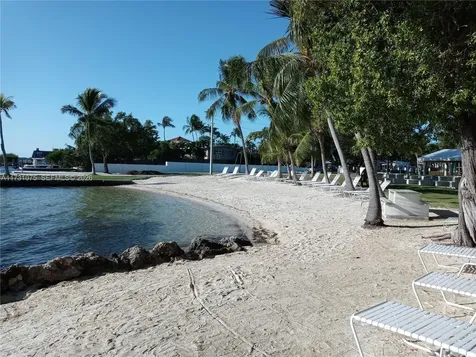 35 Bass Avenue Key Largo FL 33037