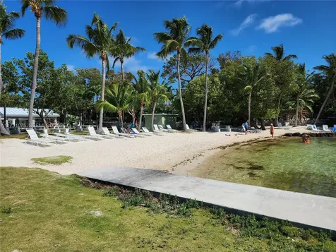 35 Bass Avenue Key Largo FL 33037