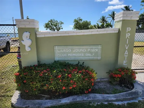 35 Bass Avenue Key Largo FL 33037
