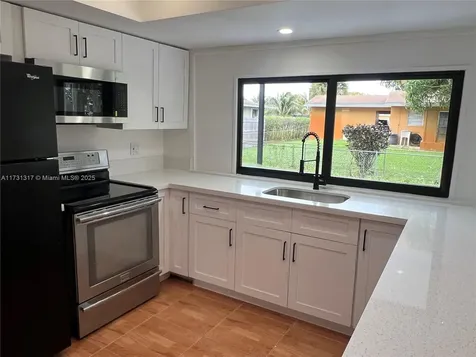 4461 NW 3rd Court Plantation FL 33317
