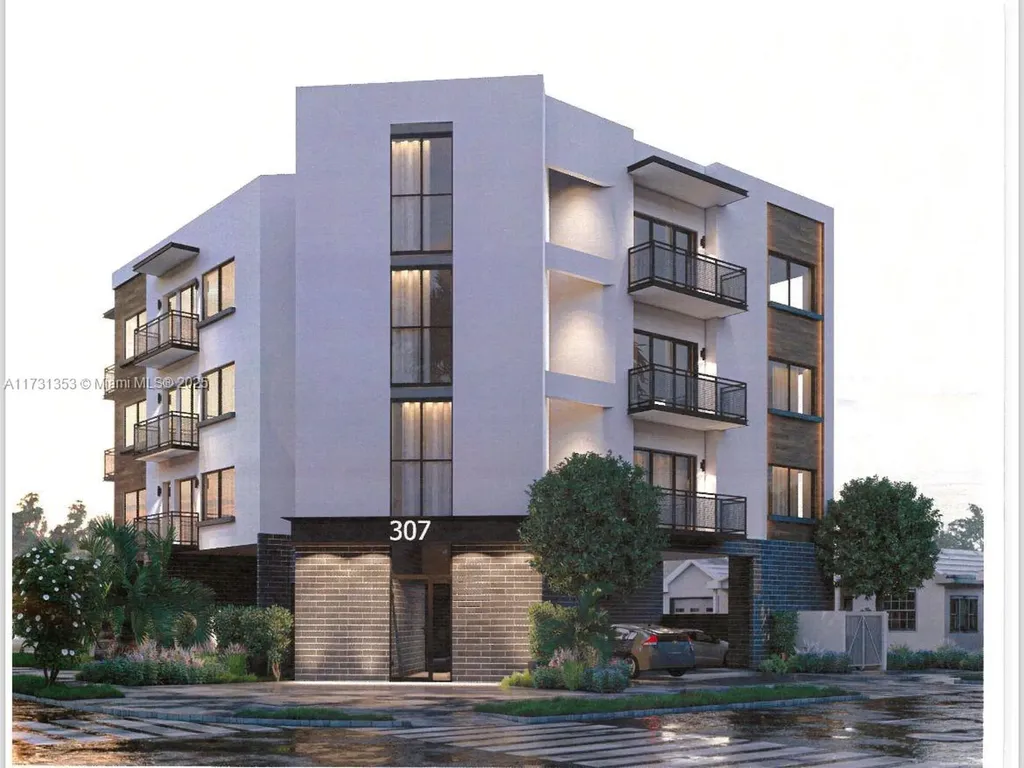 307 S 24th Avenue Hollywood FL 33020